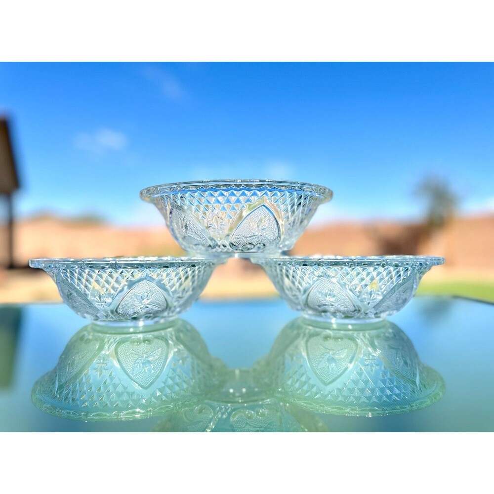 3 Vtg KIG Glass Bowls Fleur De Lis Flower Heart Diamond Malaysia/Indonesia Candy